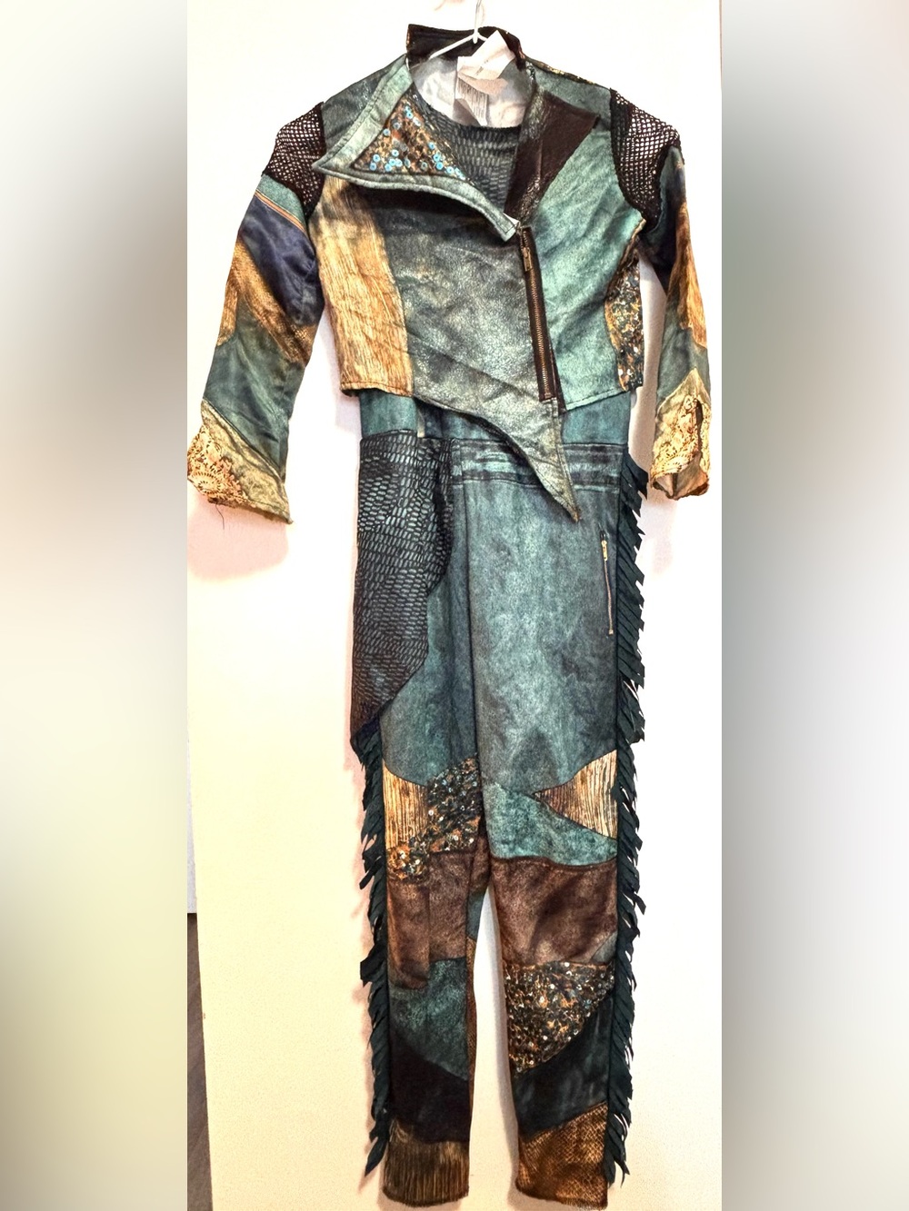 Disney Descendants 3 UMA Deluxe Halloween Costume Jumpsuit Child 4-6X